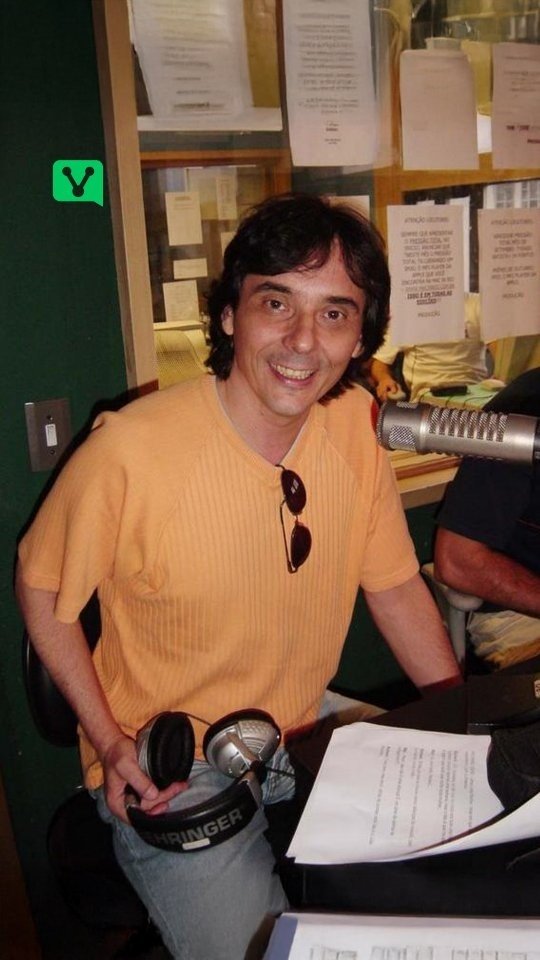 Ricardo Schnetzer, dublador brasileiro conhecido por emprest