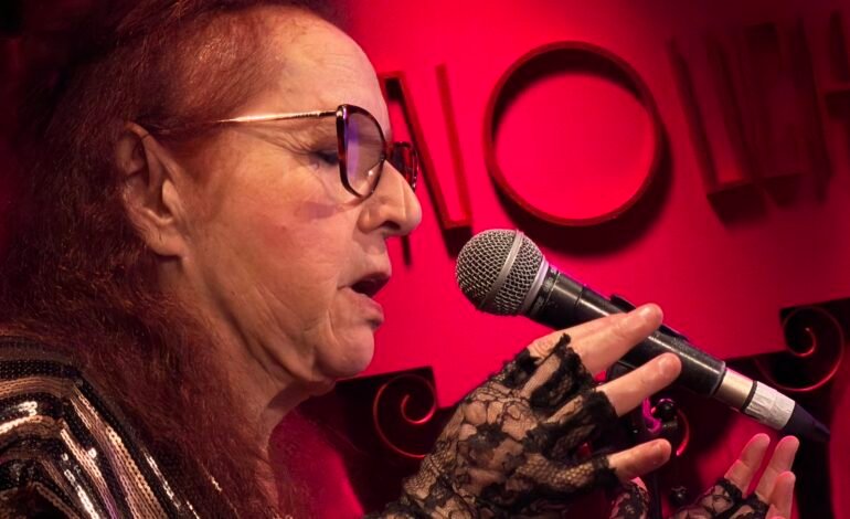 A cantora Cida Moreira estreou em 31 de janeiro de