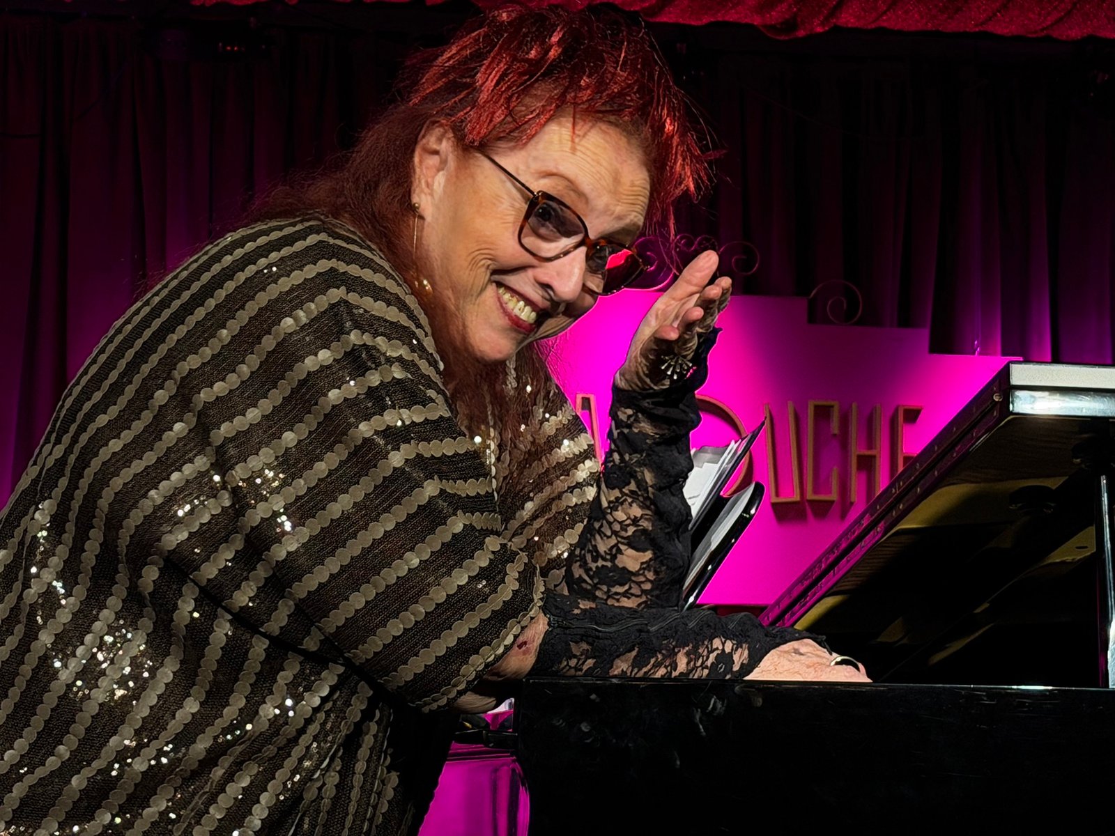 A cantora Cida Moreira reapresentou o show “Me