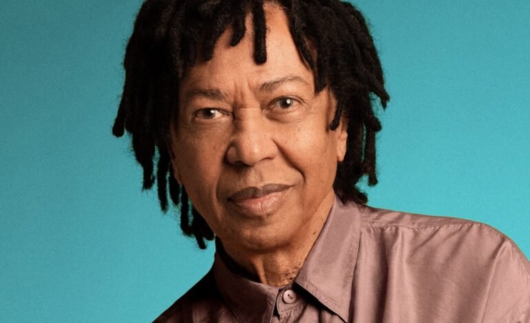 Djavan lança nesta sexta-feira (24) o single “Pérolas