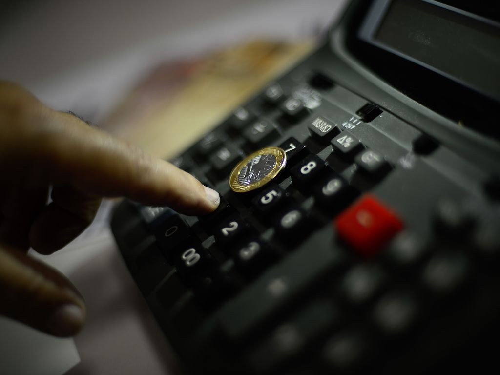 As retiradas nas cadernetas de poupança superaram os