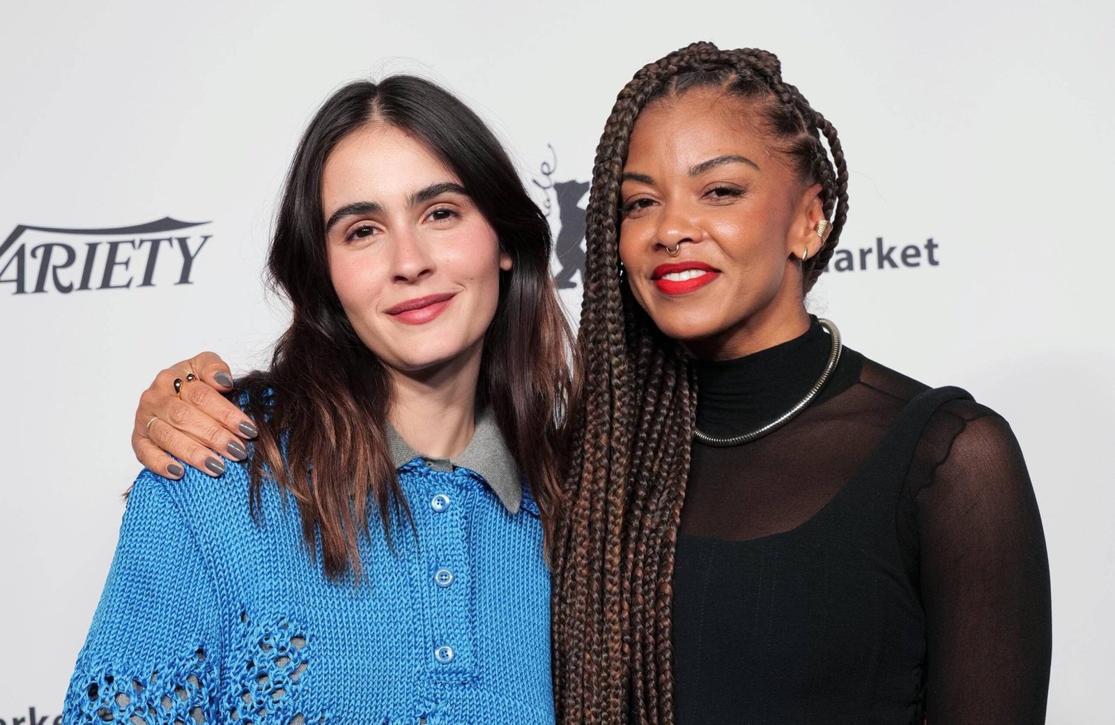 As atrizes Valentina Herszage e Heloísa Jorge lançaram a sér