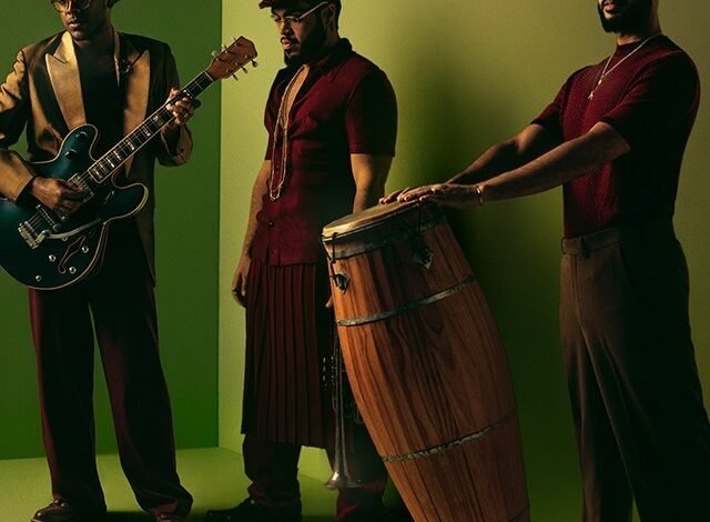 O trio carioca Gilsons lança na próxima terça-feira