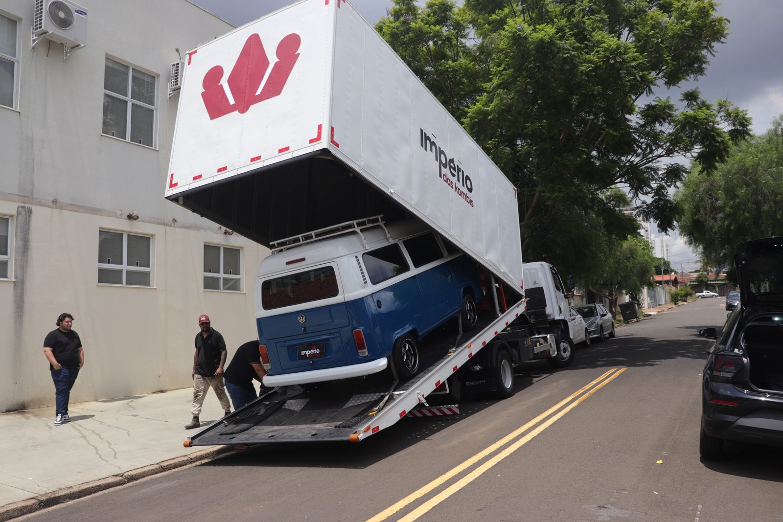 O jogador Neymar recebeu como presente de aniversário