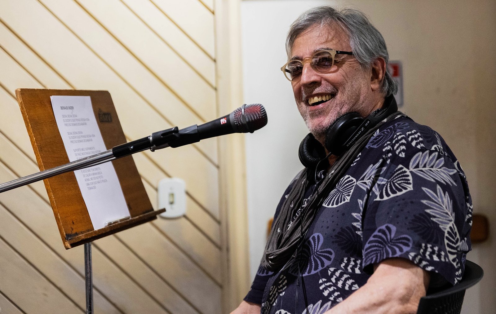 Ivan Lins lançou nesta sexta-feira (11) o single