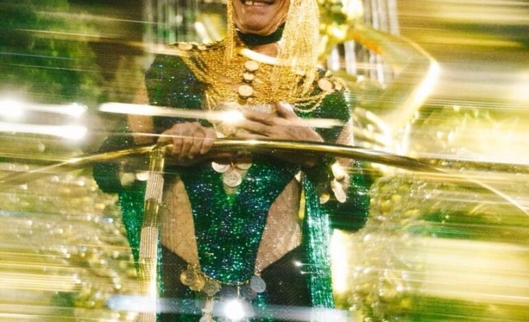 A Imperatriz Leopoldinense encerrou o primeiro dia do