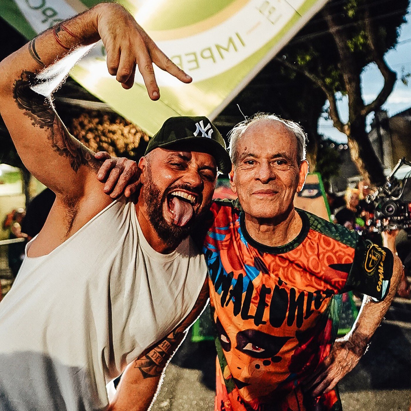 O carnavalesco Leandro Vieira criou o enredo “Camaleônico”