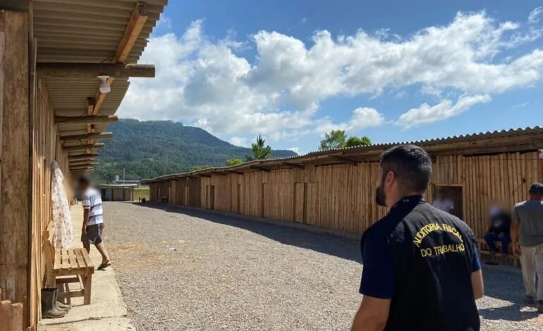 Em dezembro de 2025, 829 novos Auditores-fiscais do