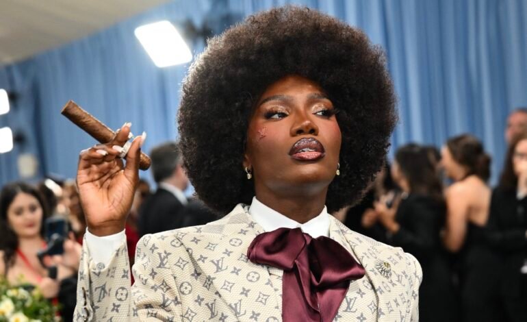 A rapper americana Doechii se apresenta no Lollapalooza