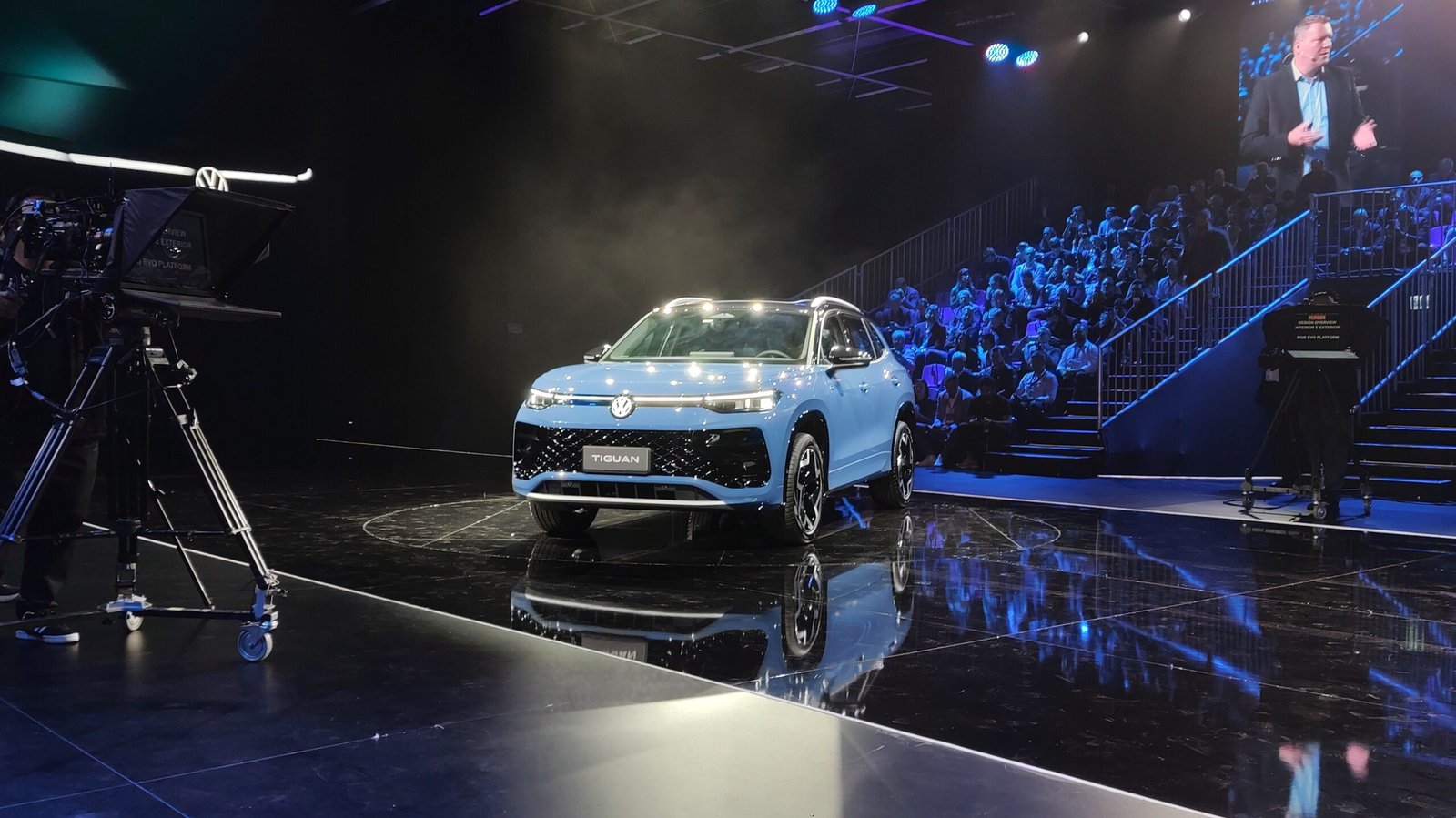 Volkswagen Tiguan 2026 durante apresentação em São Paulo