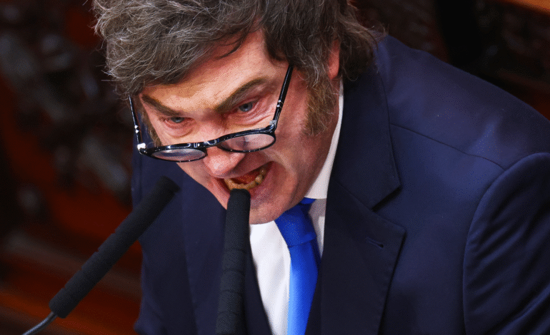 Veículos das marcas Volkswagen, Fiat, DS, Peugeot e