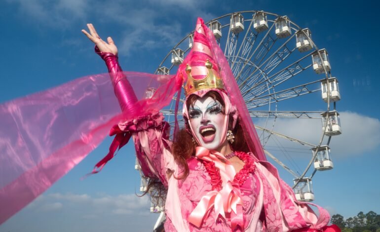 Fãs de Chappell Roan investiram horas e dinheiro