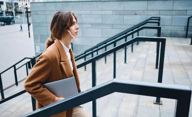 Pesquisa da InfoJobs mostra que 49% das mulheres