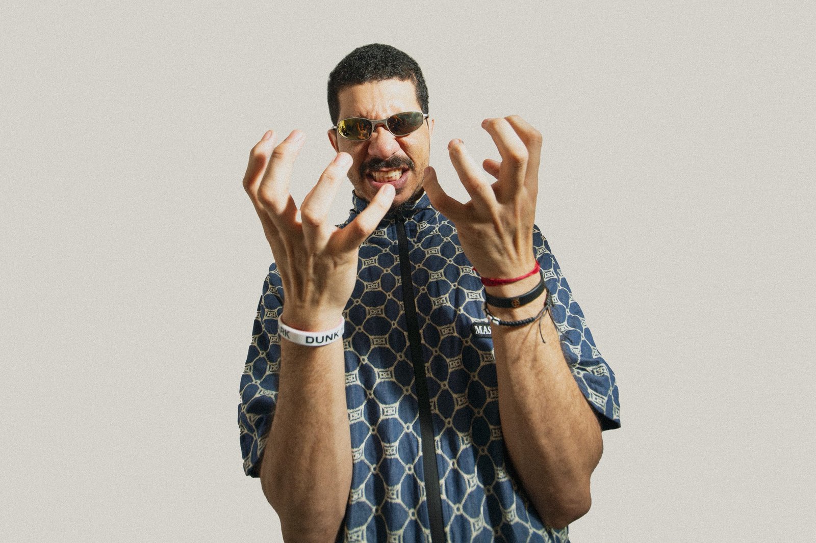 O DJ Mu540, nascido na Baixada Santista, São Paulo, se