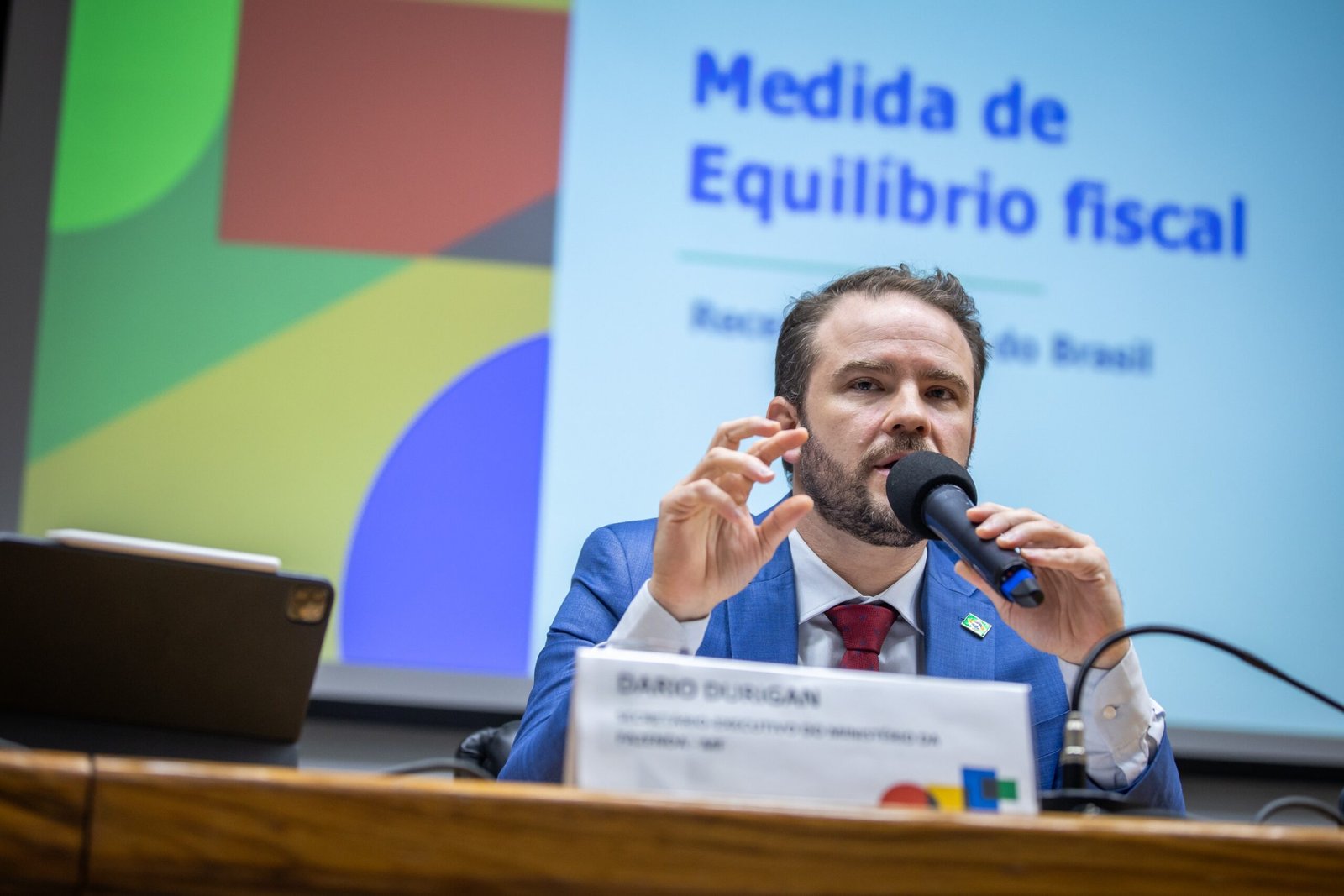 Secretário executivo da Fazenda, Dario Durigan