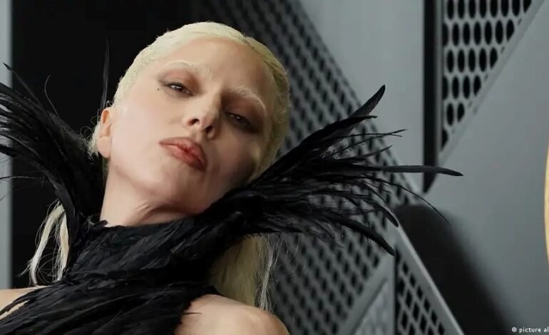 Aos 40 anos, Lady Gaga mantém influência significativa