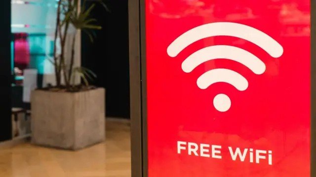 BBC – Em troca do wifi público em aeroportos, hotéis