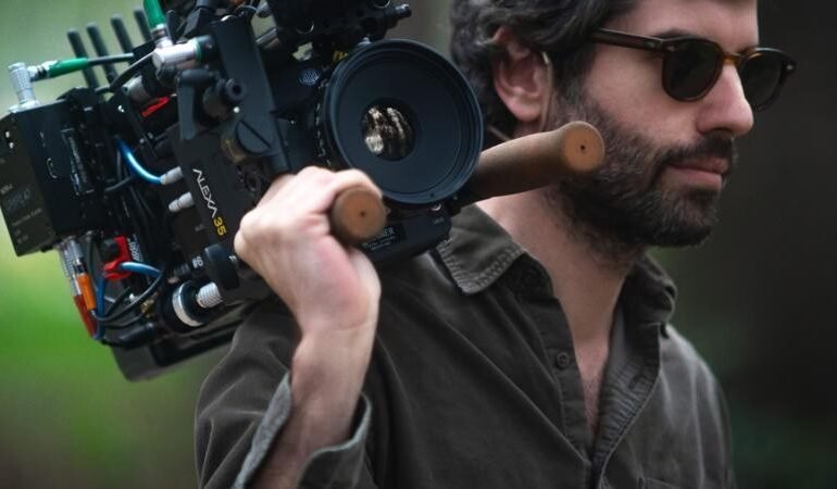 O diretor de fotografia brasileiro Adolpho Veloso faz