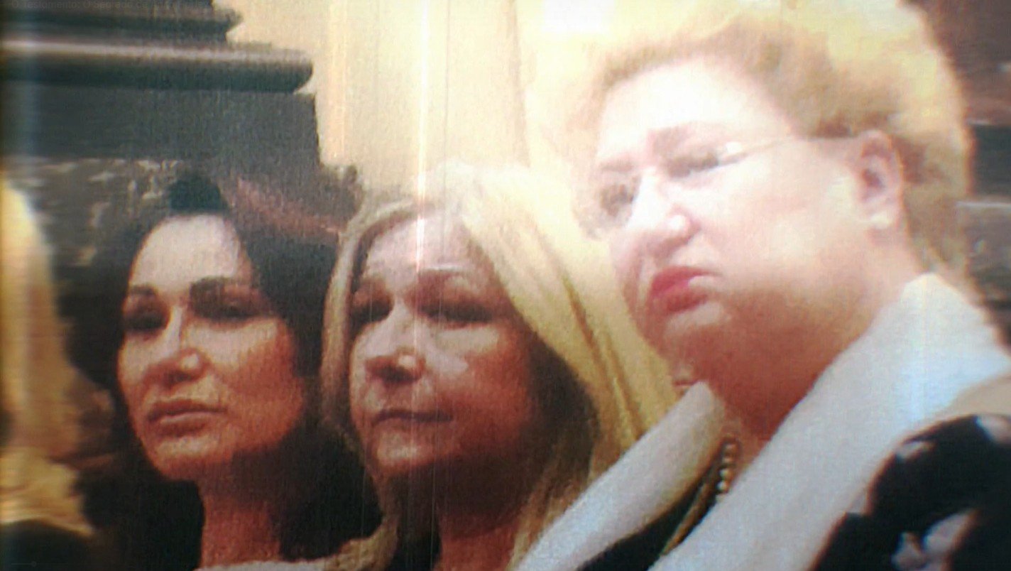 Documentário sobre a disputa de poder nas Casas