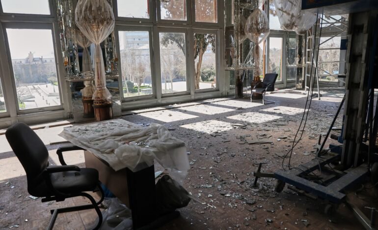 Danos causados ​​por ataques dos EUA e de Israel são