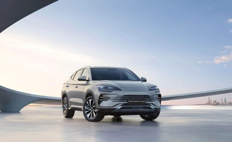 A BYD lançou a nova versão do Song