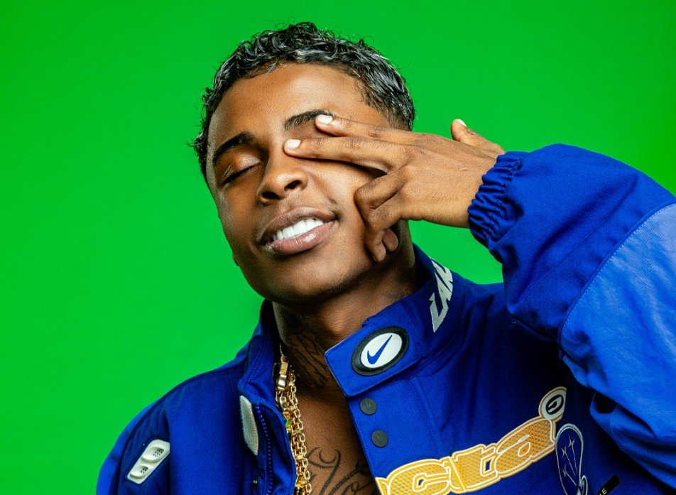 MC Meno K, artista de funk de Porto Alegre, tornou-se