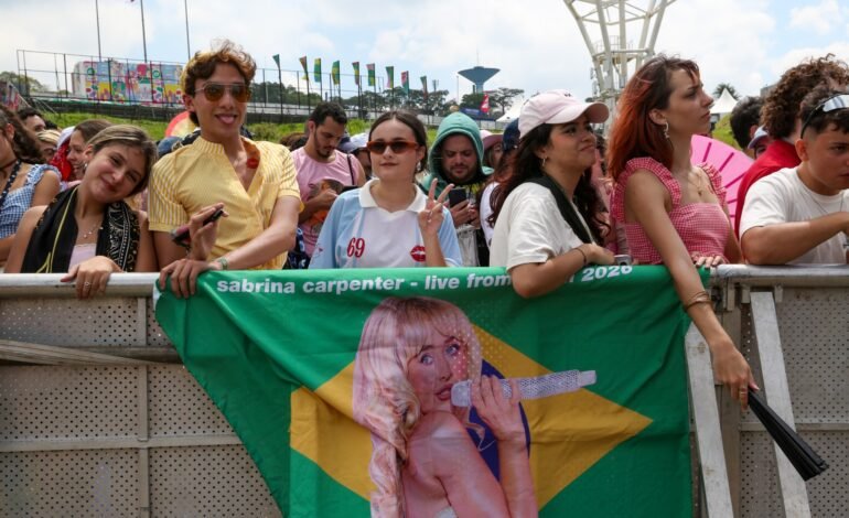 O Lollapalooza 2026 começou nesta sexta-feira (data exata