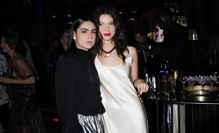 Posts antigos com conteúdo preconceituoso de Giovanna Reis