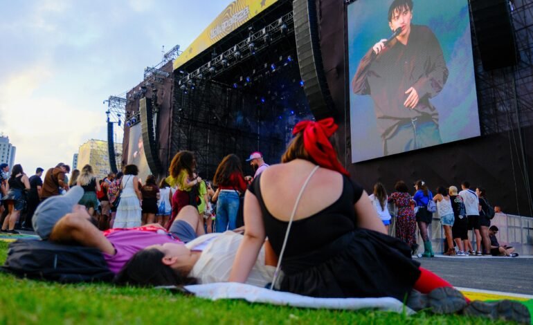 O primeiro dia do Lollapalooza 2026, nesta sexta-feira