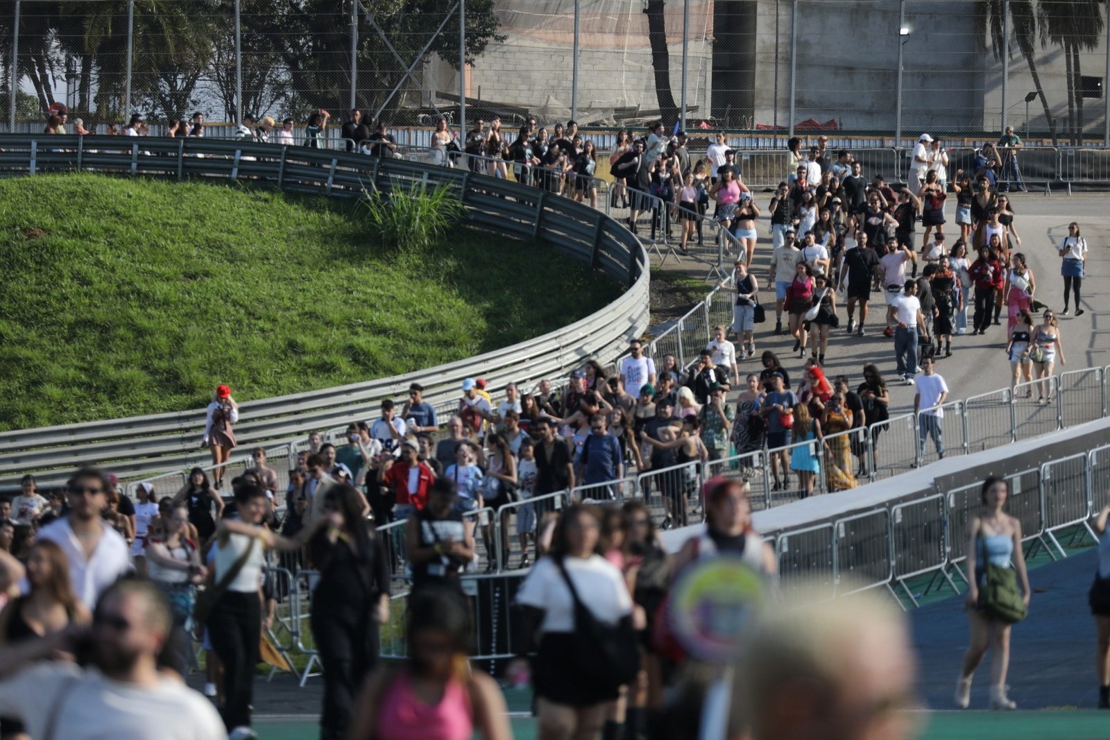 Trabalhadores do lollapalooza 2026 conseguem assistir shows