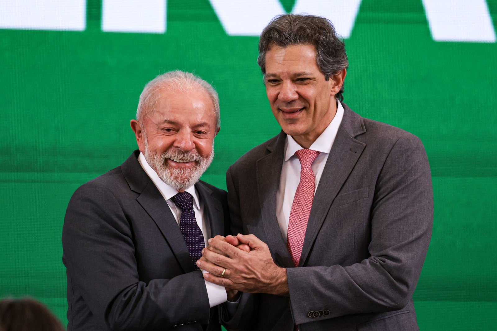 O presidente Lula e o ministro da Fazenda, Fernando Haddad