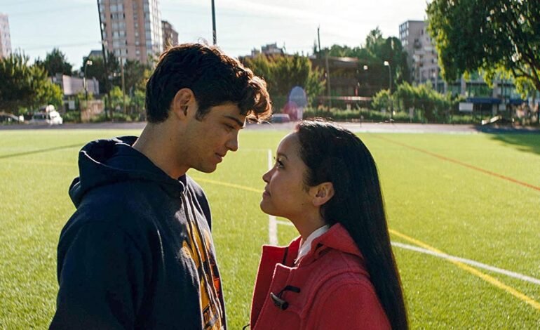 O ator Noah Centineo foi confirmado como o