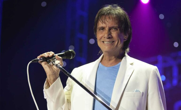 Os ingressos para o show de aniversário do cantor Roberto