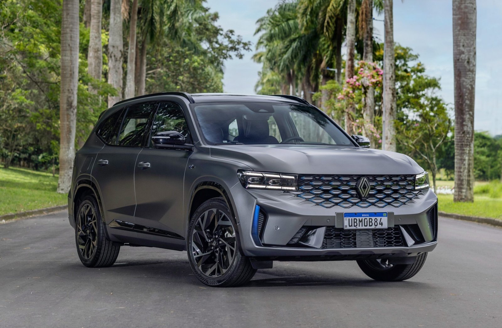 A Renault lançou no Brasil o SUV Koleos, equipado com