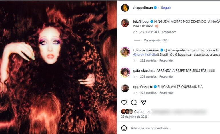 Torcedores do Flamengo criticaram a cantora Chappell Roan