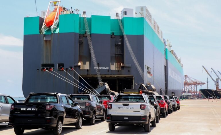 As exportações de veículos brasileiros enfrentaram queda de
