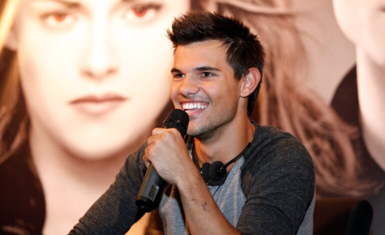 Taylor Lautner, conhecido por seu papel como Jacob