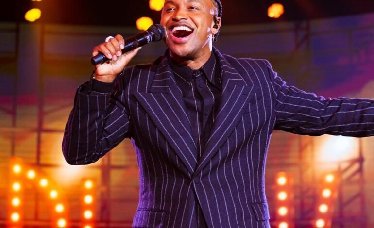 Thiaguinho lançou nesta sexta-feira (27) o álbum ao