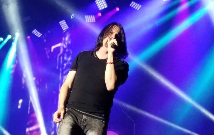 Tommy DeCarlo, vocalista da banda Boston, morreu aos