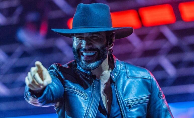 O cantor Gusttavo Lima encerrou o Limeira Rodeo