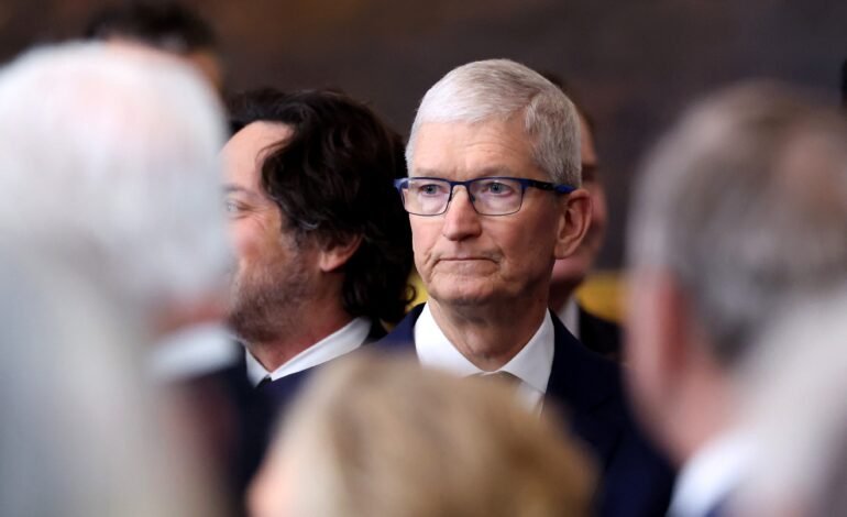 Tim Cook se tornou o CEO mais longevo da Apple