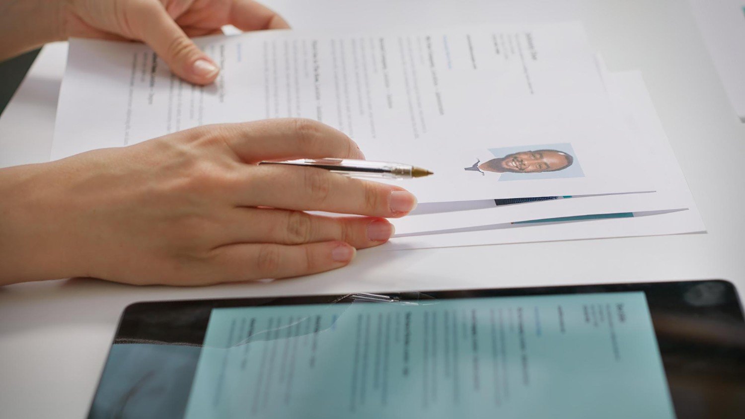 Influenciadores nas redes sociais têm compartilhado relatos