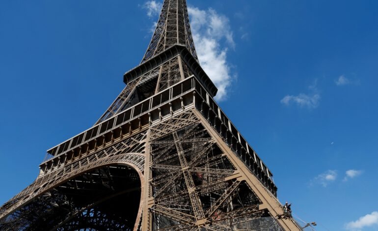 A Justiça francesa aplicou uma multa de 585