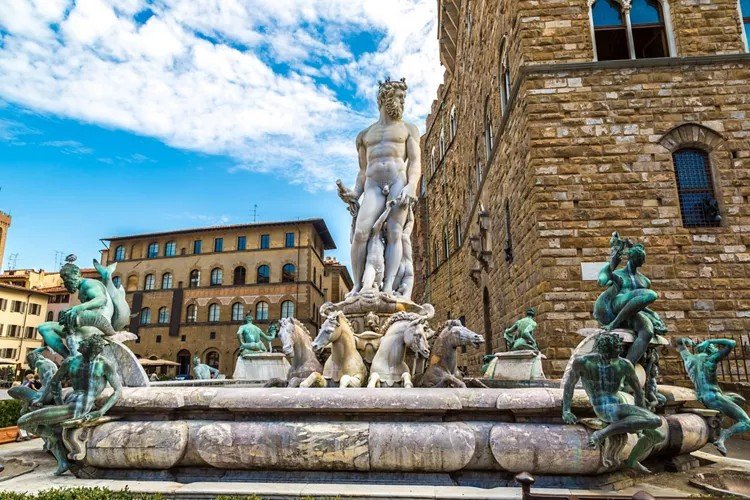 Uma mulher de 28 anos foi multada em