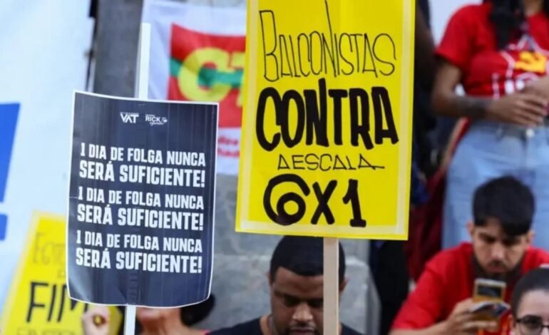 Congresso avança em quatro propostas para extinguir escala 6