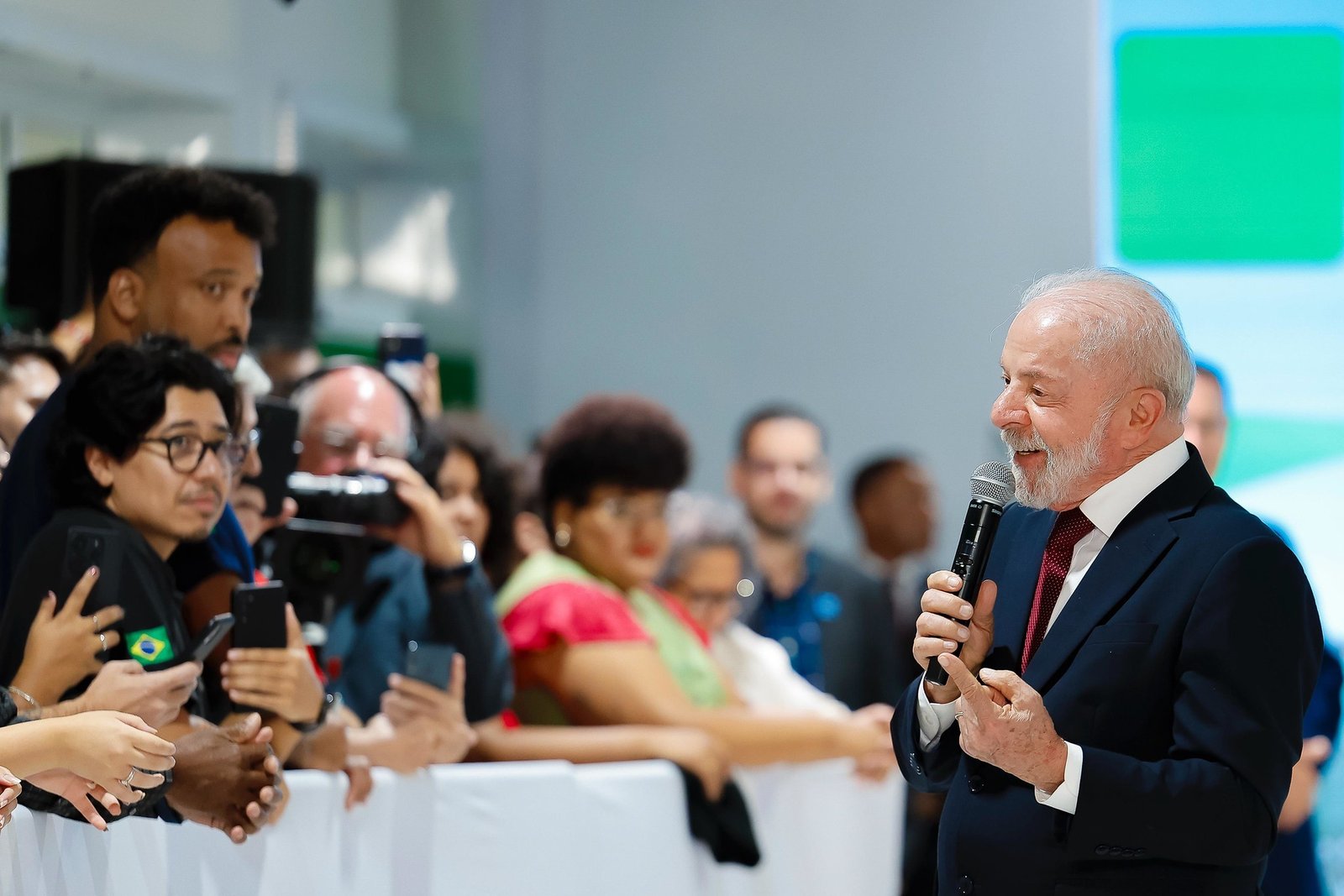 O presidente Luiz Inácio Lula da Silva anunciou