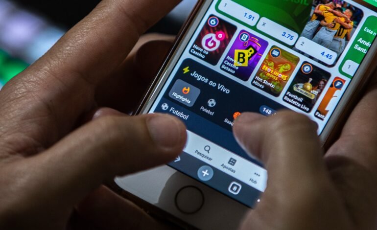 O governo da Austrália anunciou novas restrições aos