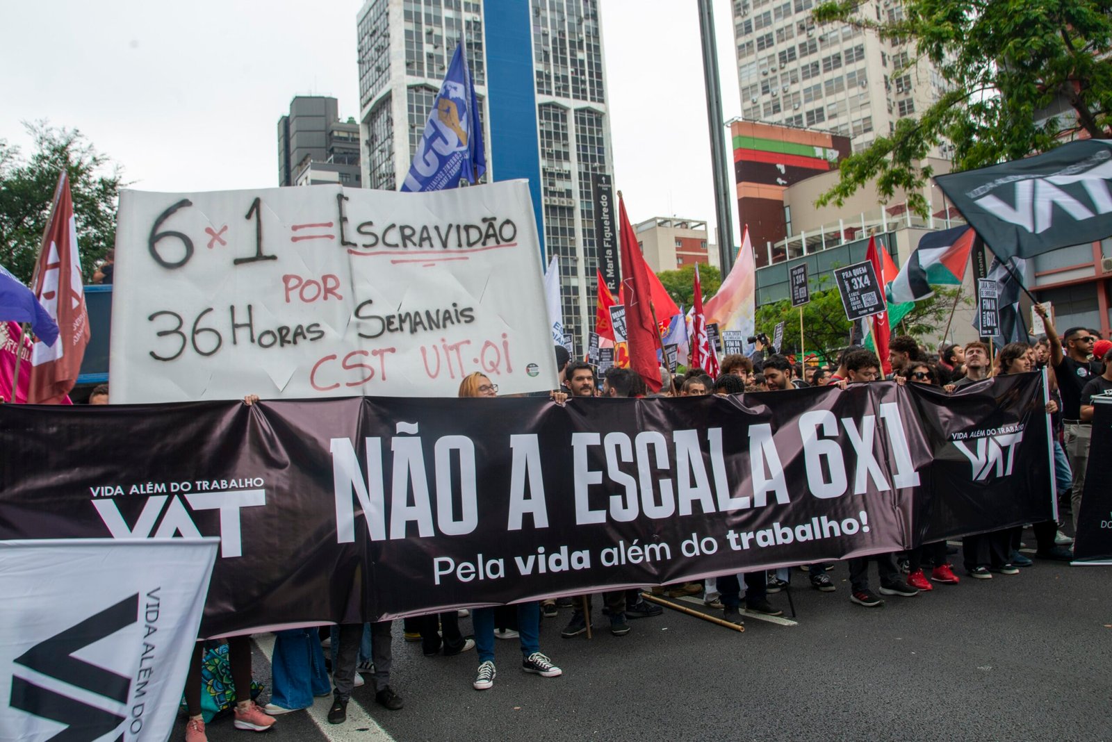 O Congresso brasileiro deve analisar até o final