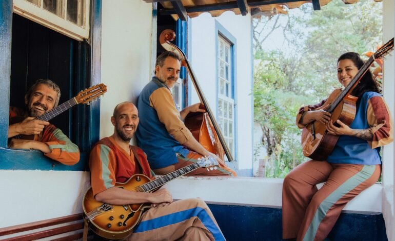 O Quarteto Enredado lançou no dia 8 de maio o