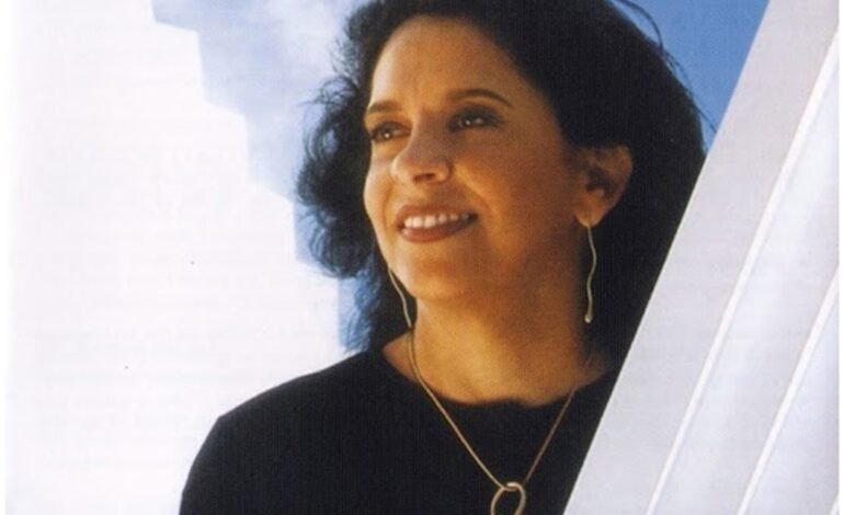 Em 22 de maio de 2003, Gal Costa realizou espetáculo